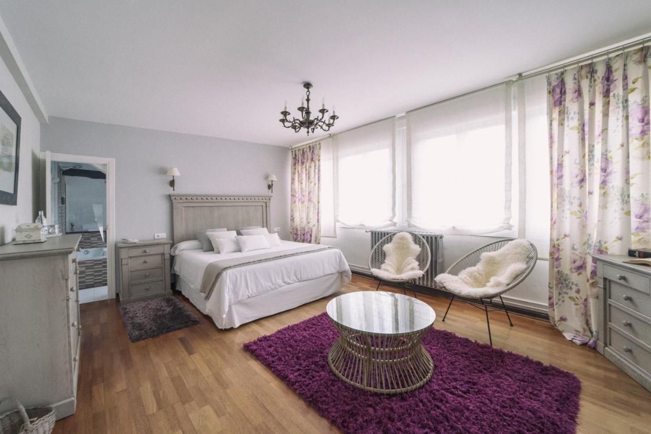 La Casona De Amandi Otel Villaviciosa  Dış mekan fotoğraf
