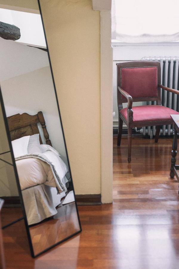 La Casona De Amandi Otel Villaviciosa  Dış mekan fotoğraf