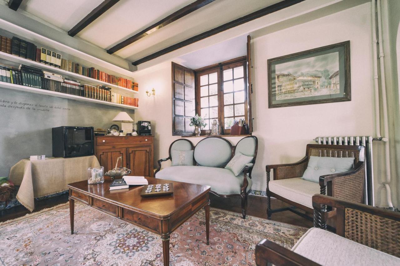 La Casona De Amandi Otel Villaviciosa  Dış mekan fotoğraf